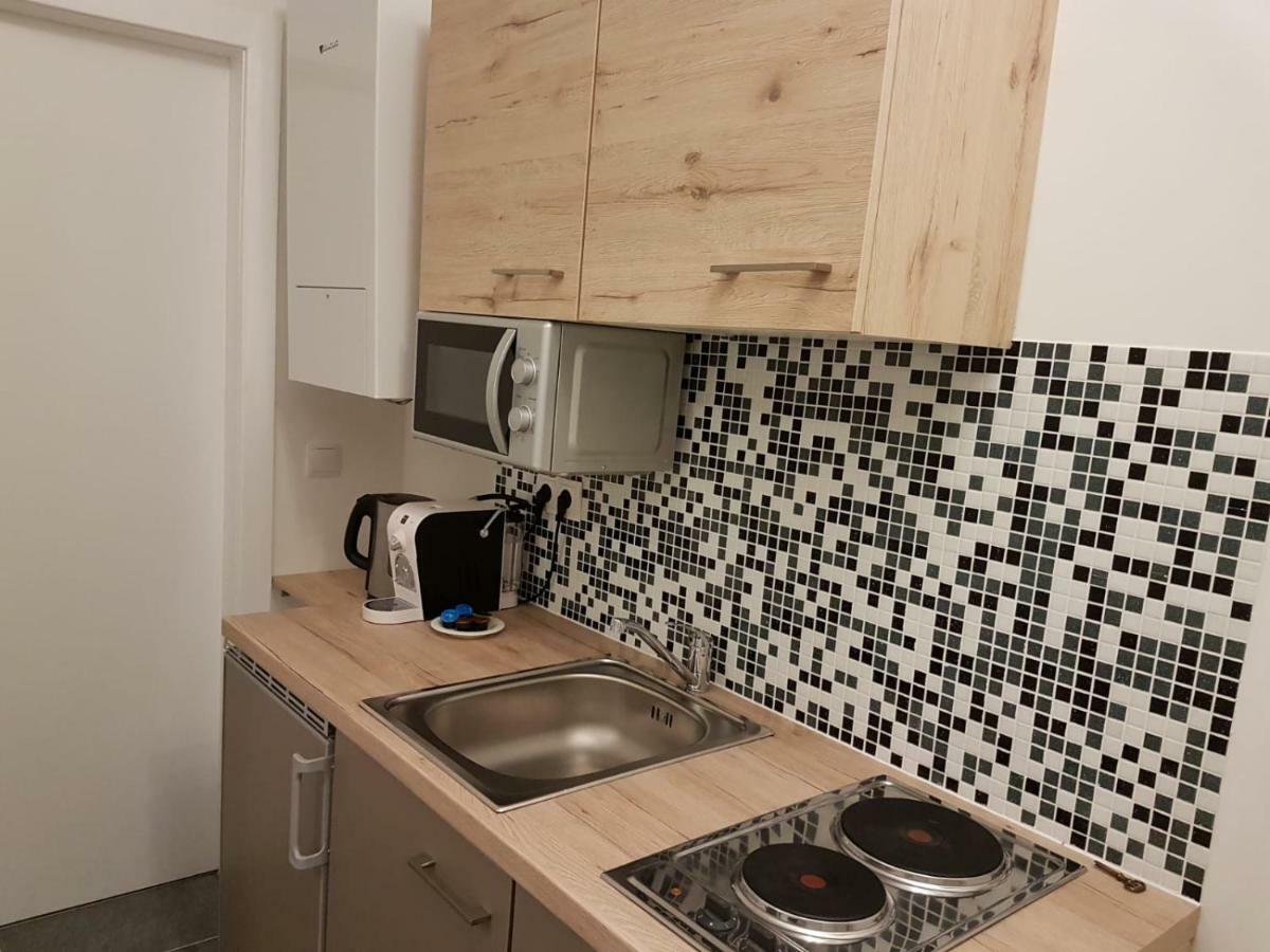 Excellent 2 Bed Apartment 12 Mins From Center Wien Eksteriør bilde